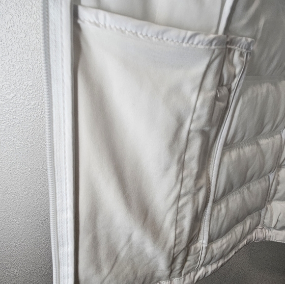 Sold - Picture 6 of 10